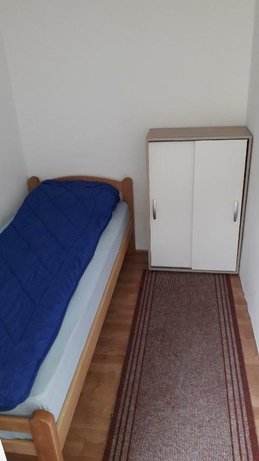 Hostel Trajan Donji Milanovac Ngoại thất bức ảnh